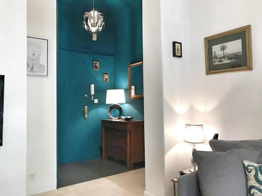 Homelivia, Luxueux Appartement Avec Jardin Prive นีซ ภายนอก รูปภาพ